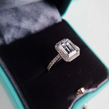 Beautiful Silver Emerald cut 2ct High Quality AAAA Cubic Zirconia Diamond Promise Engagement Ring - The Jewellery Supermarket